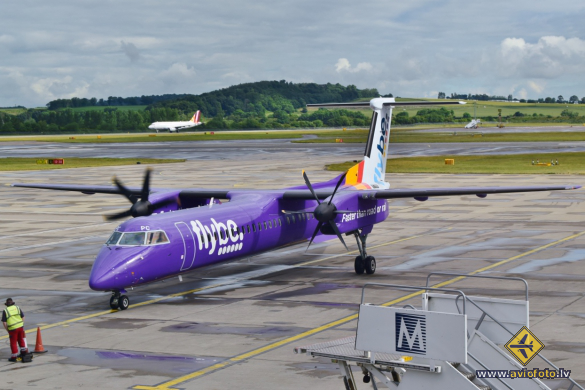 Bombardier DHC-8-402 Q400